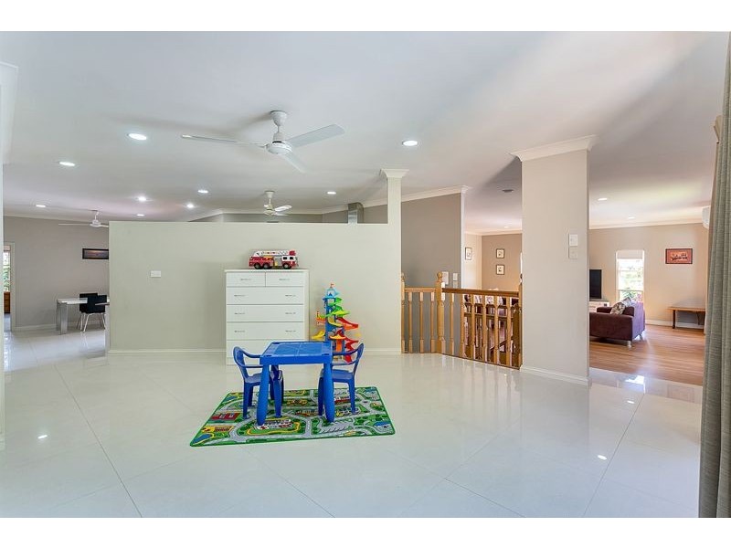 5 Wren Court, Bayview Heights QLD 4868