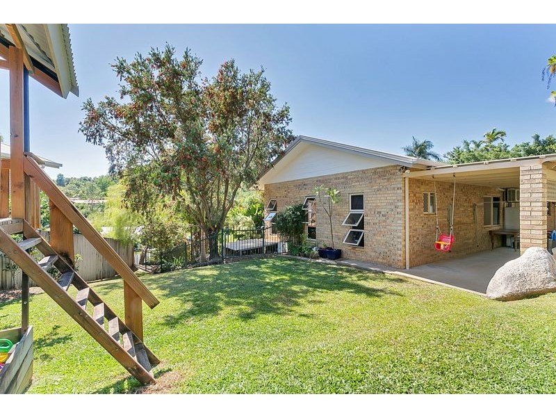 5 Wren Court, Bayview Heights QLD 4868