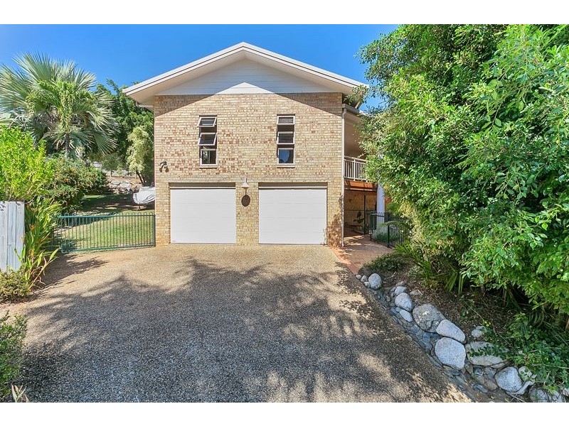 5 Wren Court, Bayview Heights QLD 4868