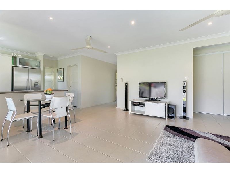 1/64-66 Harbour Drive, Trinity Park QLD 4879