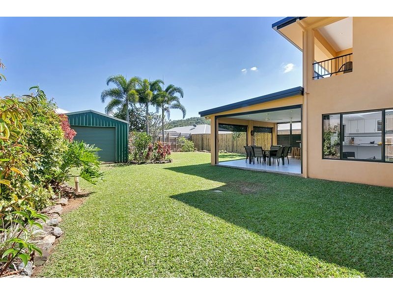 38 Bassett St, Kanimbla QLD 4870