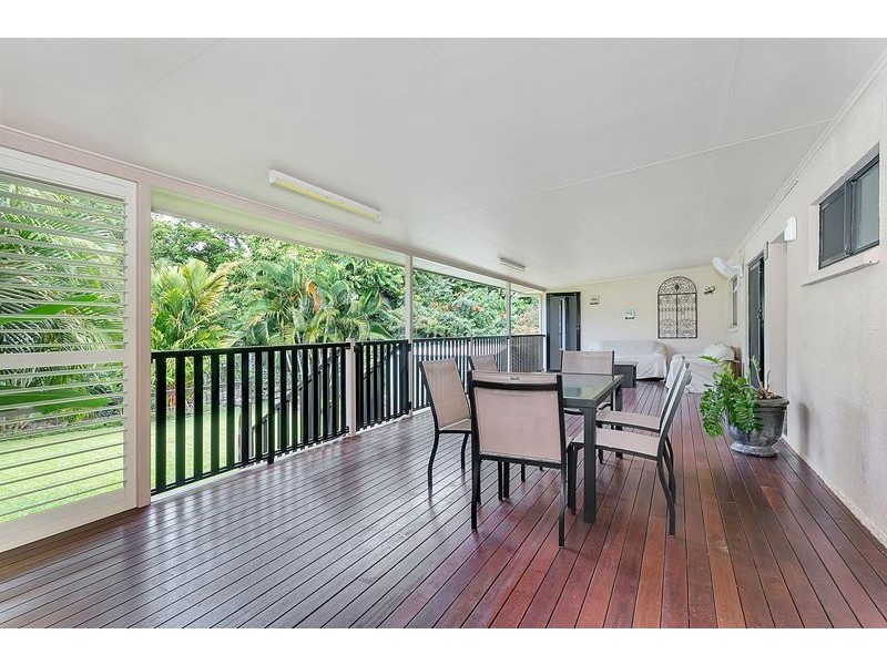 39 Henley Street, Earlville QLD 4870