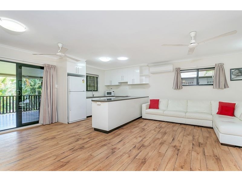 39 Henley Street, Earlville QLD 4870