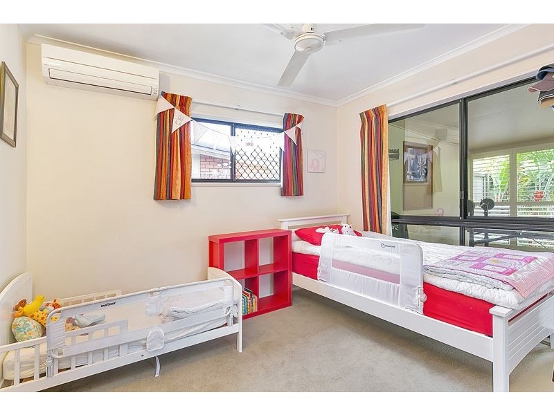 39 Henley Street, Earlville QLD 4870