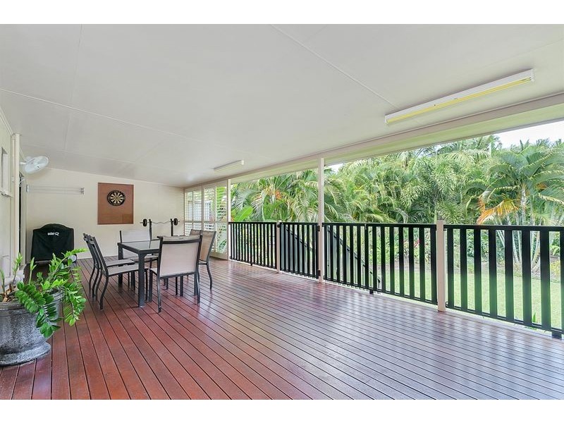 39 Henley Street, Earlville QLD 4870