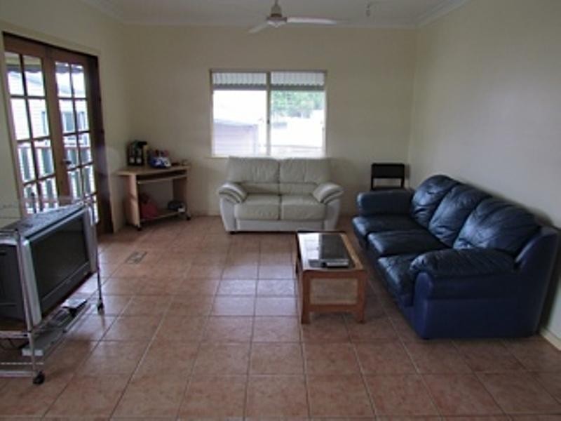 5 Lumley Street, Parramatta Park QLD 4870