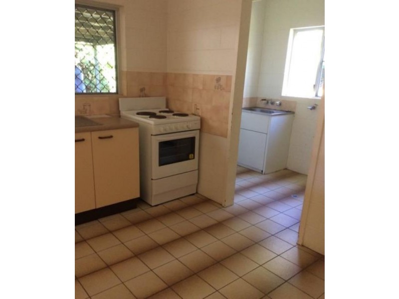 6 Hobson Drive, Brinsmead QLD 4870