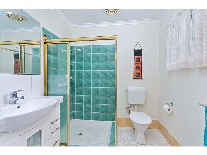 23 Lavender Street, Mooroobool QLD 4870