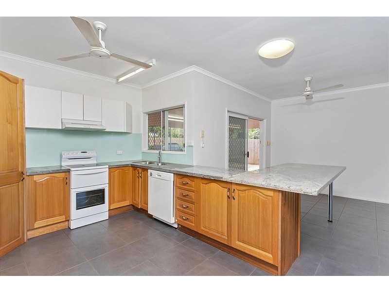 188 Robert Road, Bentley Park QLD 4869