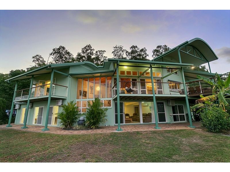 105-107 Fig Tree Drive, Caravonica QLD 4878