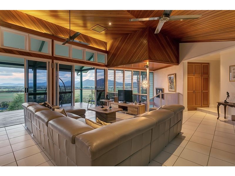 105-107 Fig Tree Drive, Caravonica QLD 4878