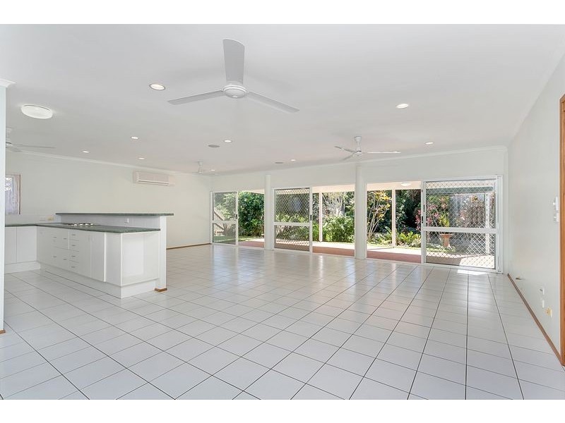 46 Callum Street, Mooroobool QLD 4870