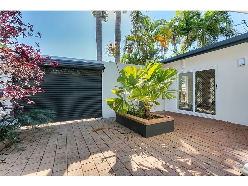 11 Newport Close, Kewarra Beach QLD 4879