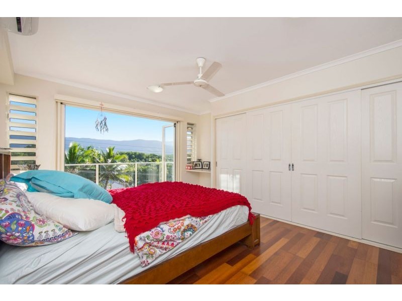 18/110 Moore street, Trinity Beach QLD 4879