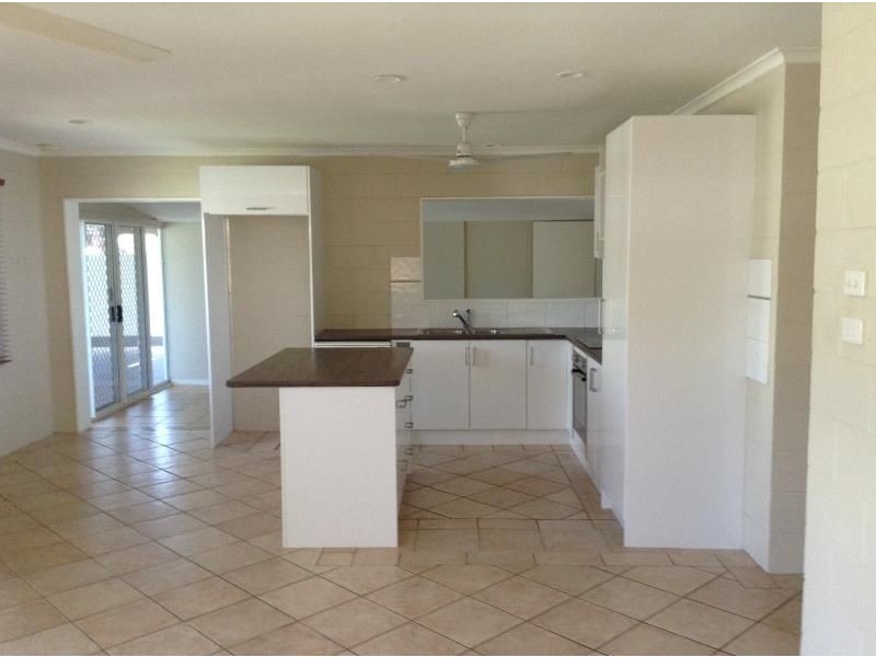 50 Boden Street, Edge Hill QLD 4870