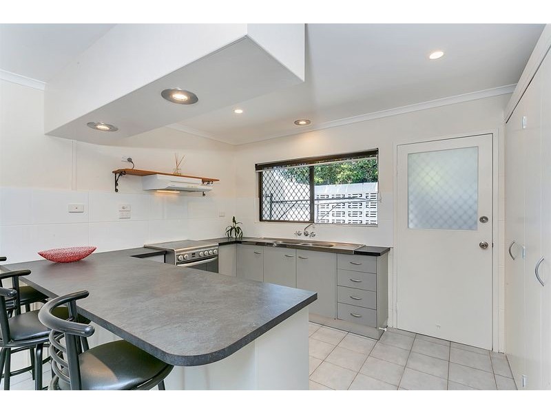 3/8-9 Crathern Close, Edge Hill QLD 4870