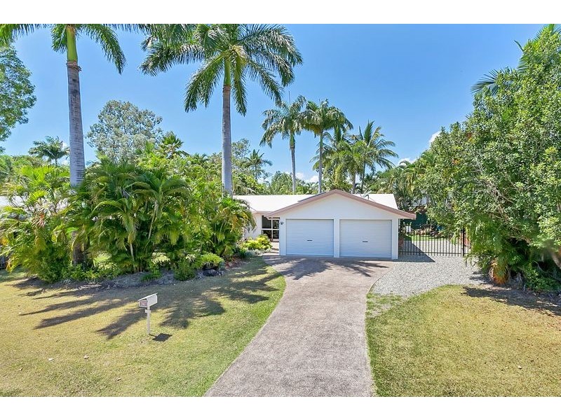 16 Eddy Street, Clifton Beach QLD 4879