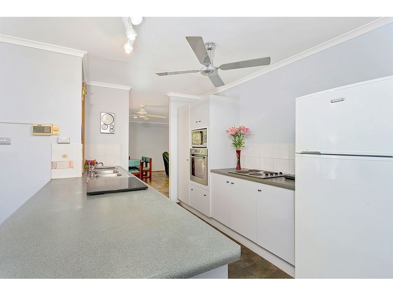 16 Eddy Street, Clifton Beach QLD 4879