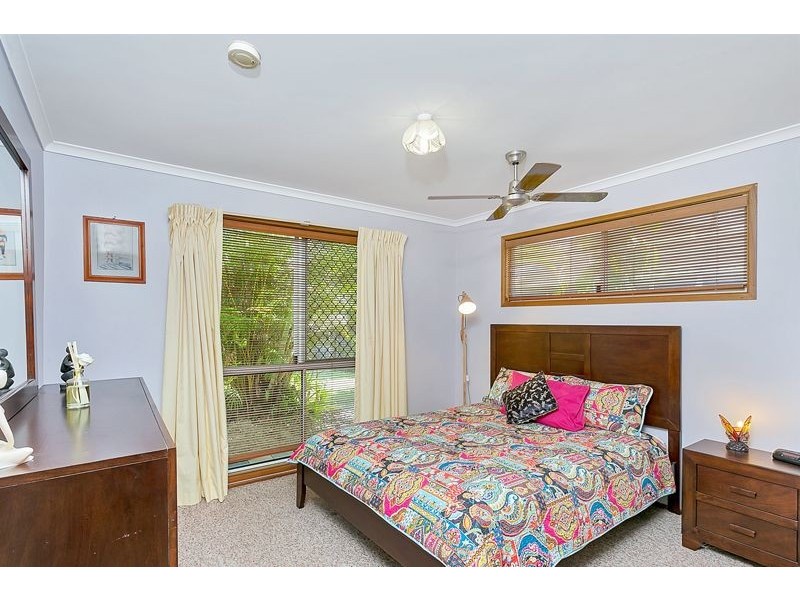 16 Eddy Street, Clifton Beach QLD 4879