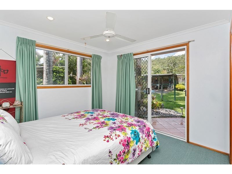 16 Eddy Street, Clifton Beach QLD 4879