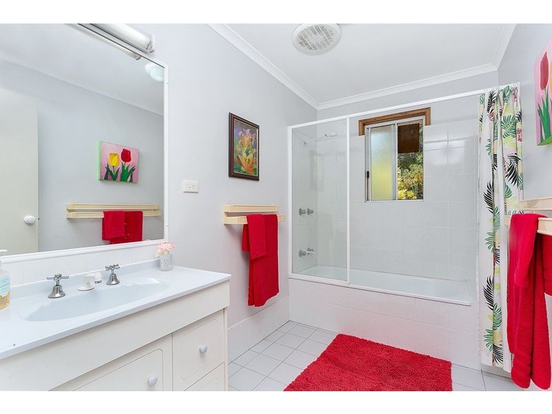 16 Eddy Street, Clifton Beach QLD 4879