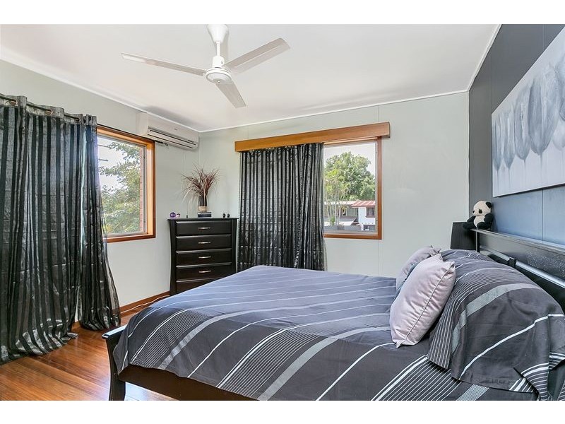 193-195 McCormack Street, Manunda QLD 4870