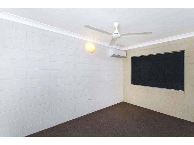 7/5 Crathern Close, Edge Hill QLD 4870