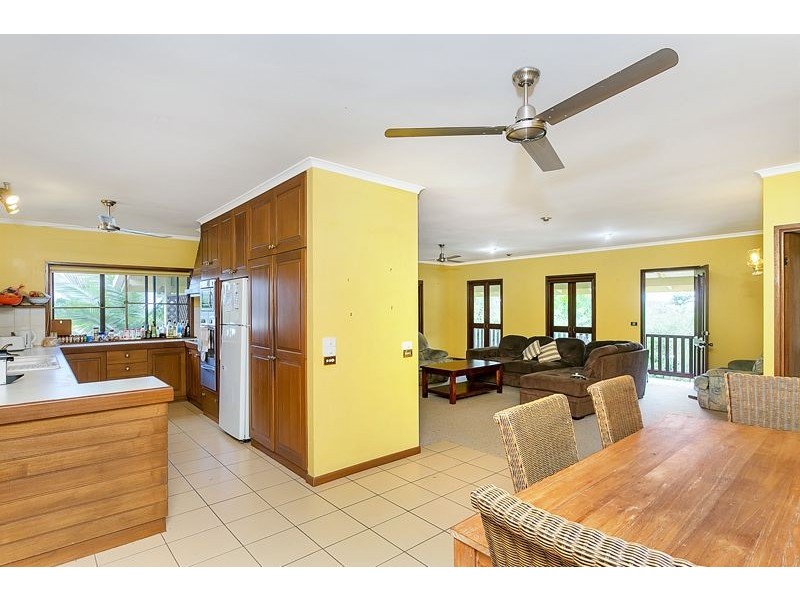 38 Stanton Road, Smithfield QLD 4878