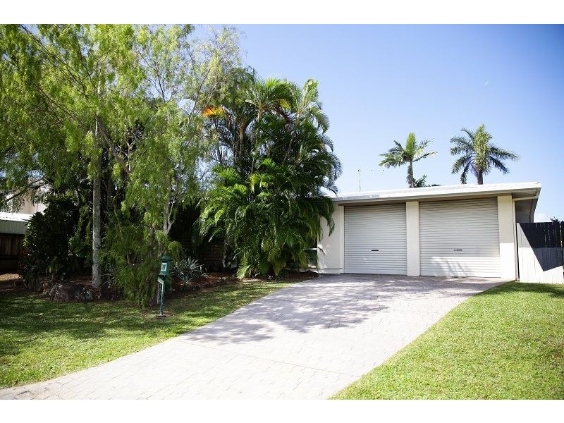 100 Irene St, Mooroobool QLD 4870