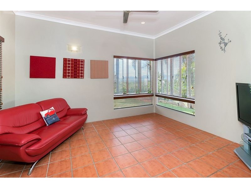 20 Snowwood Close, Mount Sheridan QLD 4868