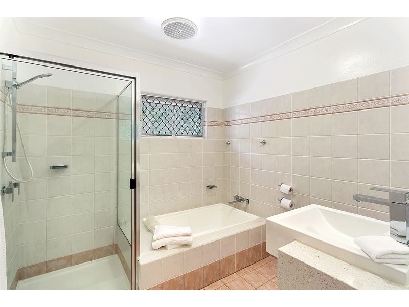 20 Snowwood Close, Mount Sheridan QLD 4868