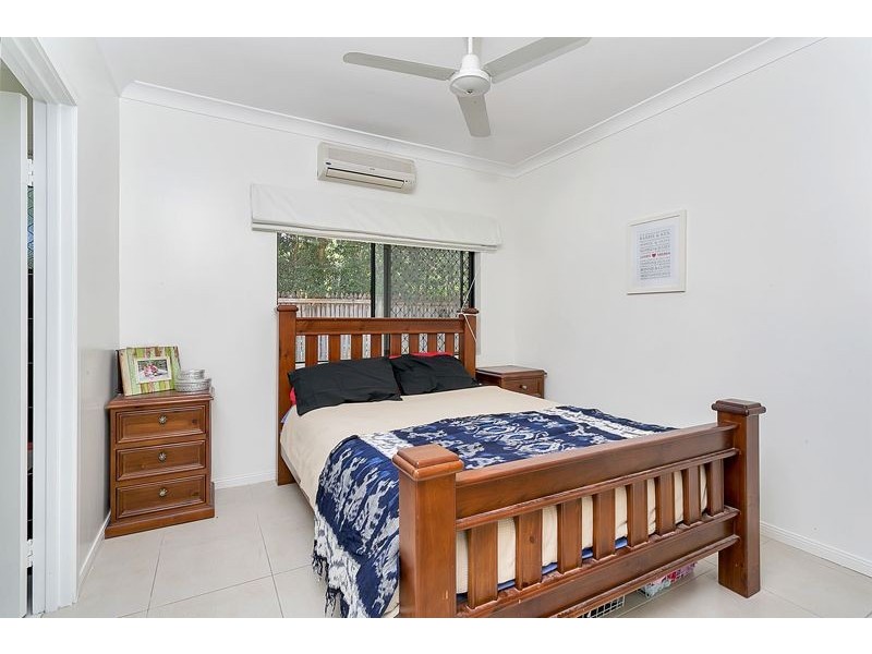 15 Opaline Close, Brinsmead QLD 4870