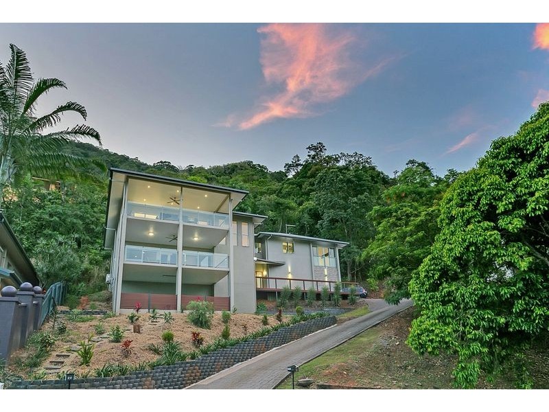 20 Oceanview Place, Mooroobool QLD 4870
