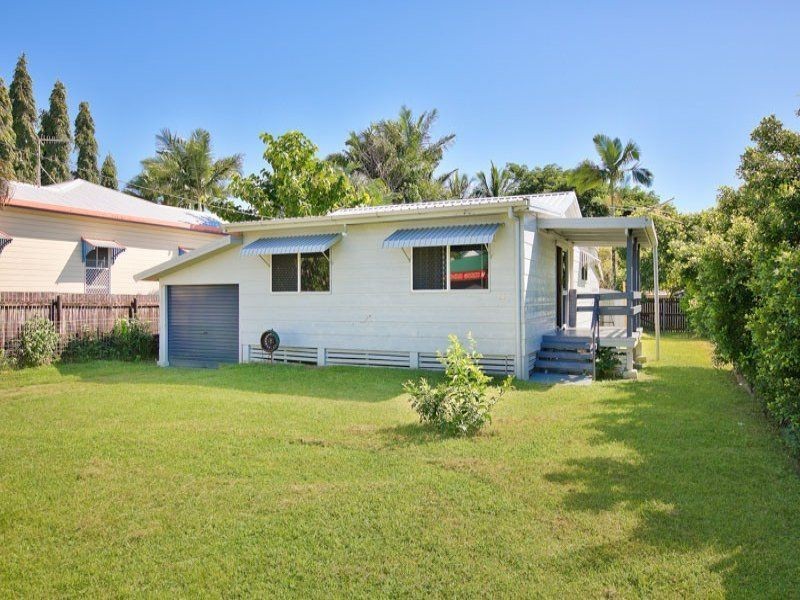 76 Reservoir Rd, Manoora QLD 4870