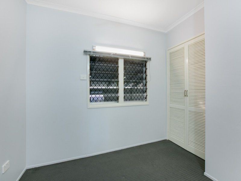 76 Reservoir Rd, Manoora QLD 4870