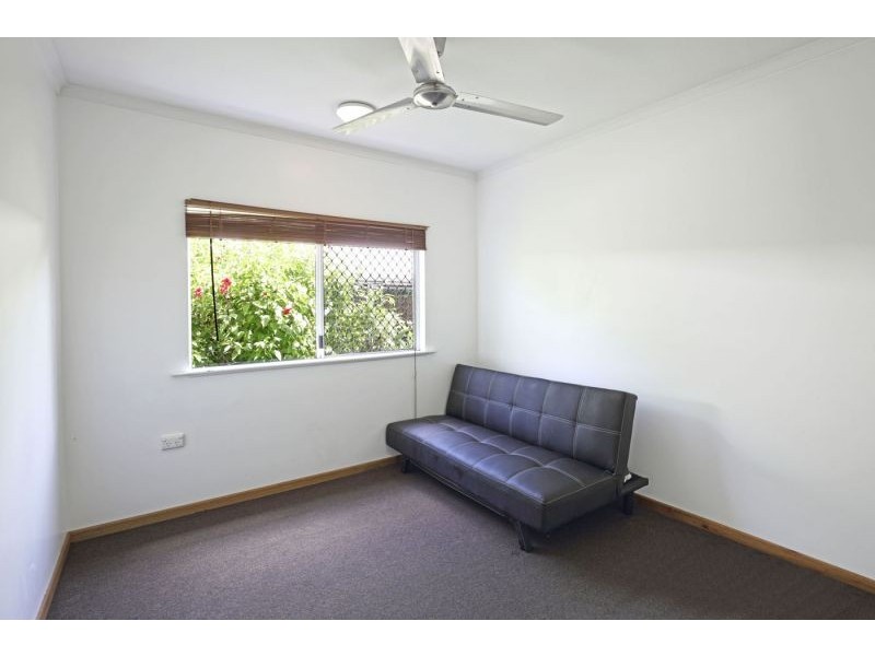 2/13 Springfield Crescent, Manoora QLD 4870