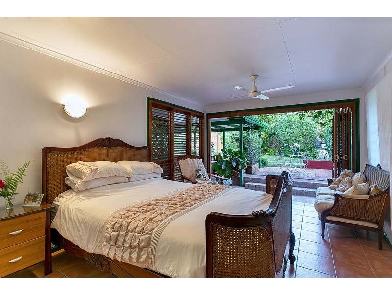 25 Mason Street, Stratford QLD 4870