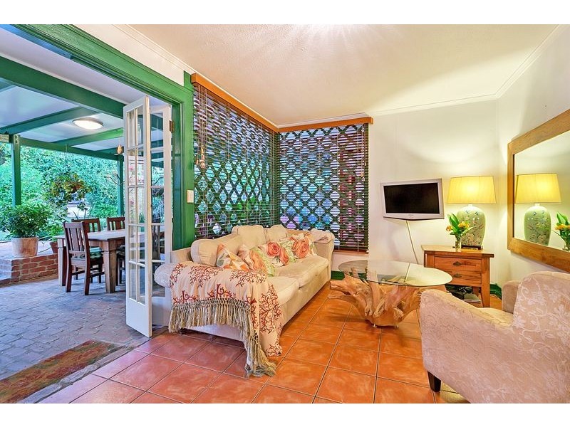 25 Mason Street, Stratford QLD 4870