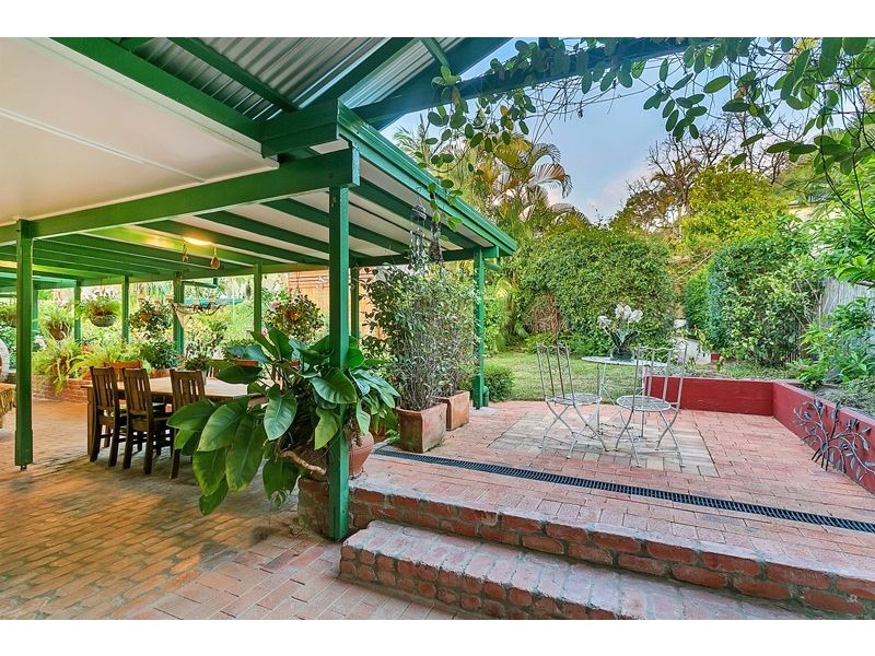 25 Mason Street, Stratford QLD 4870