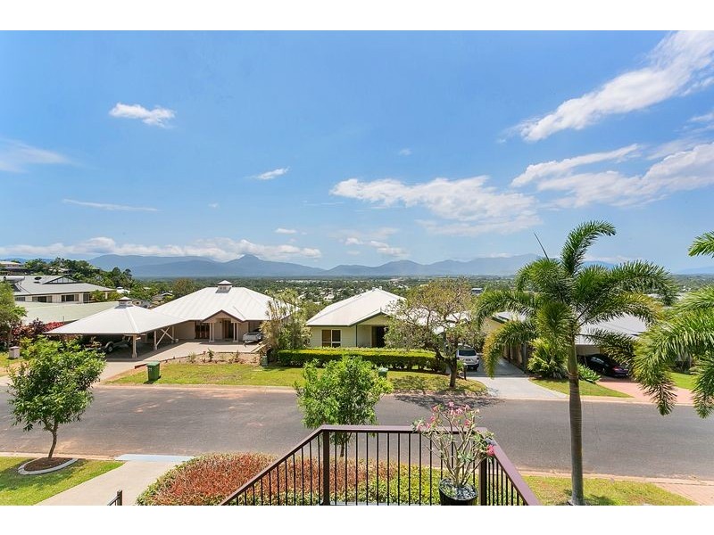 33 Dorunda Street, Mount Sheridan QLD 4868