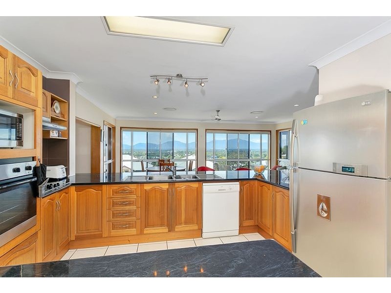 33 Dorunda Street, Mount Sheridan QLD 4868