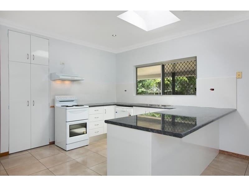 7 County Close, Smithfield QLD 4878