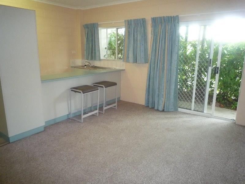 3/10 Springfield Crescent, Manoora QLD 4870