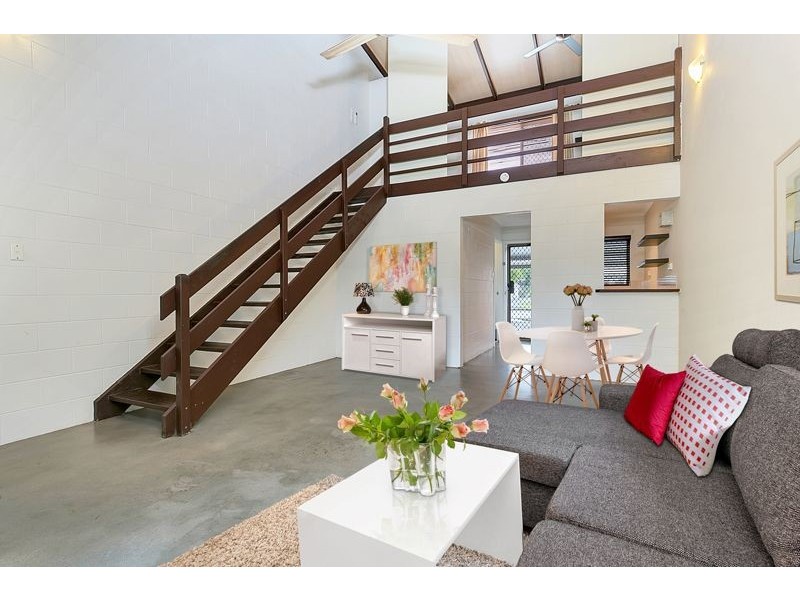 12/108 Mayers Street, Manunda QLD 4870
