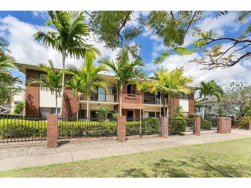 3/271 Lake Street, Cairns North QLD 4870