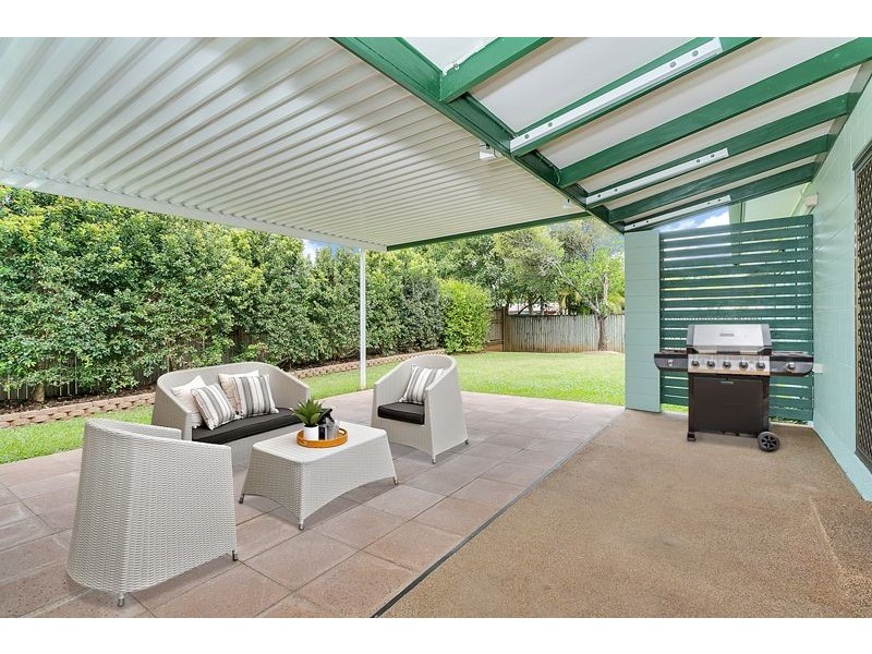 15 Carmel Close, Woree QLD 4868