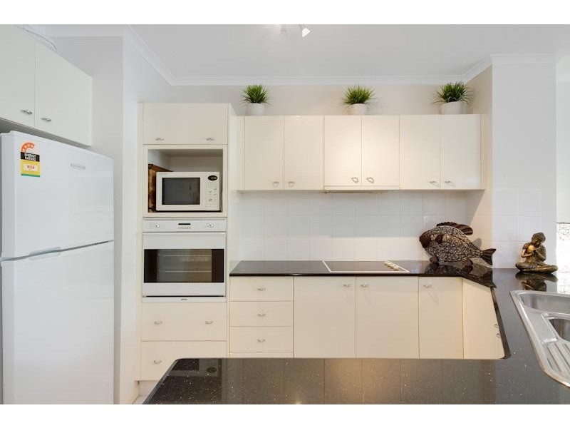 2/57 Vasey Esplanade, Trinity Beach QLD 4879