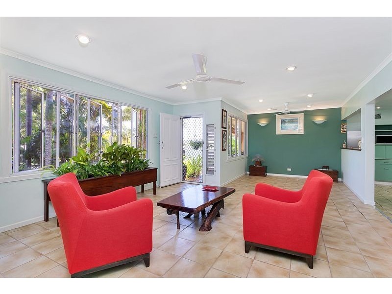 23 Fogarty Street, Whitfield QLD 4870