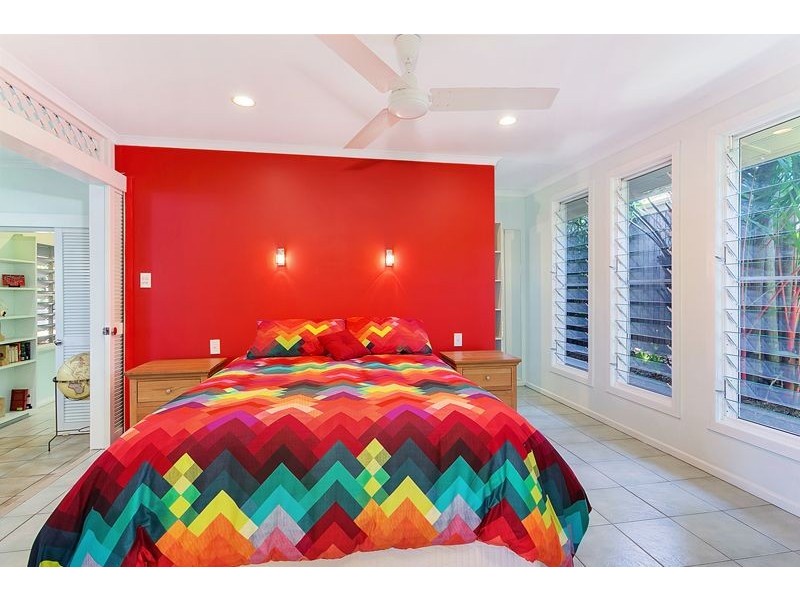 23 Fogarty Street, Whitfield QLD 4870