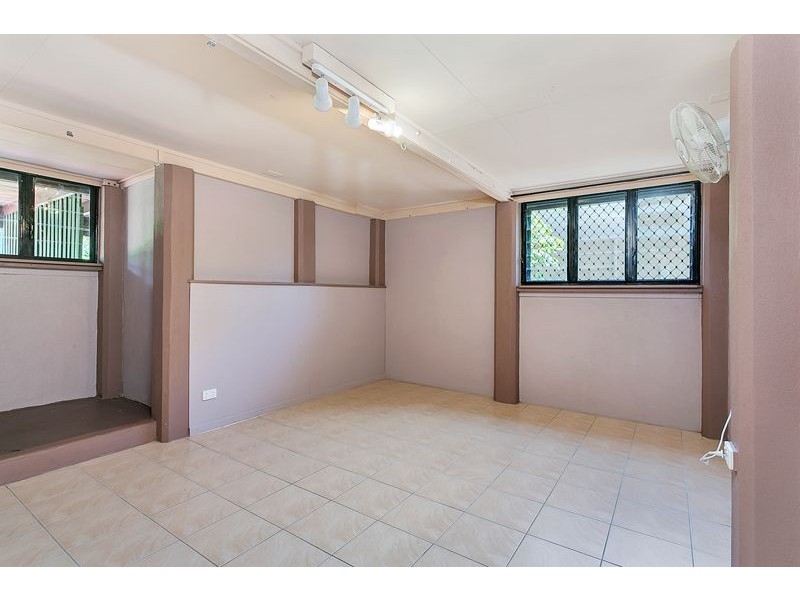 24 George Street, Earlville QLD 4870